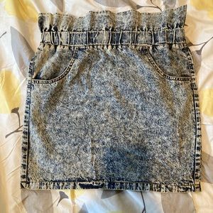 Jean mini skirt with ruffle waist